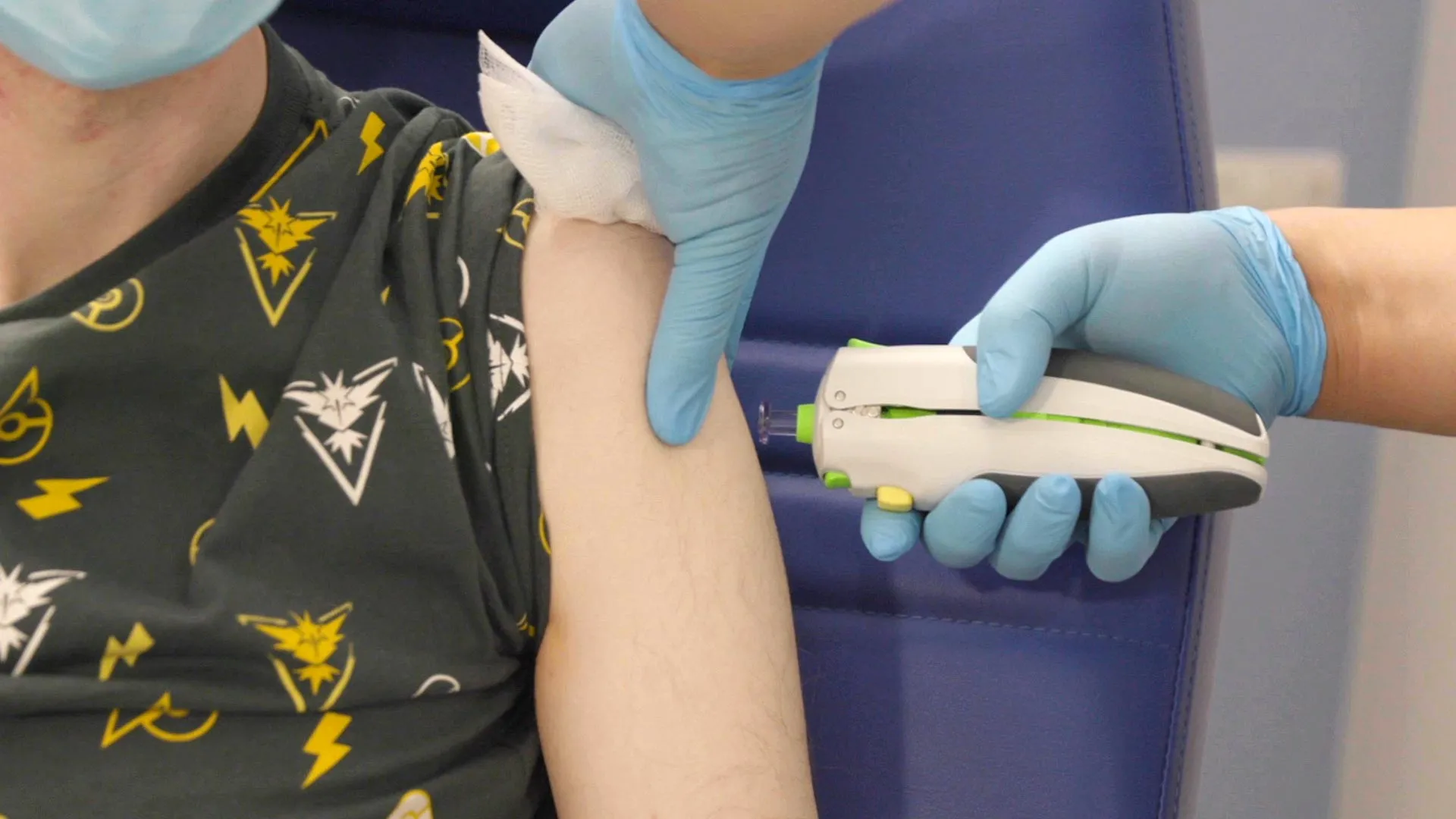 An AI-Designed Universal Coronavirus Vaccine Just Passed Its First Human Trial at Cambridge &mdash; Broad Immunity to SARS, COVID, and Bat Viruses
