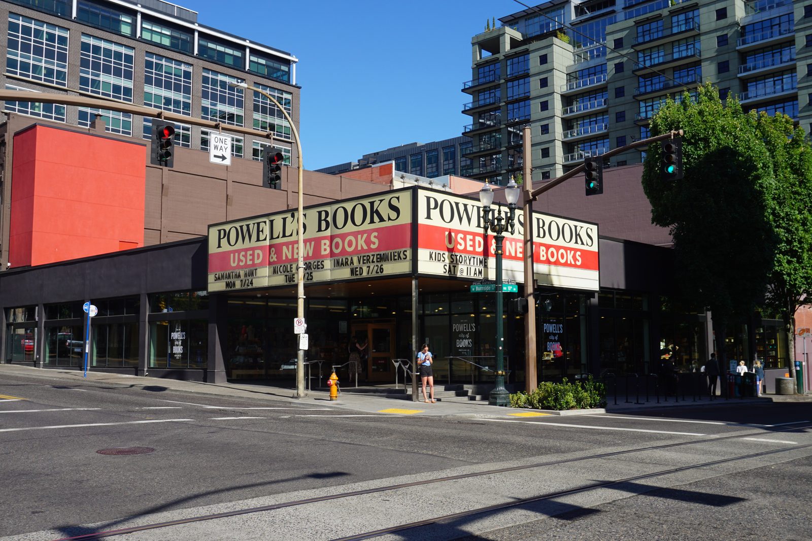 The exterior of Powell's City of Books, a large independent bookstore taking up a full city block in the Pearl District of Portland, Oregon